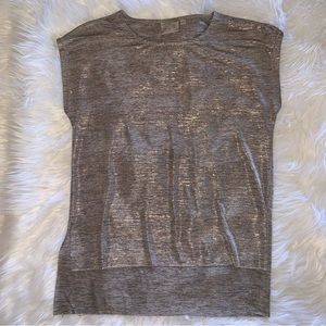 Dantelle Metallic Gold Threads Short Sleeve Top Medium